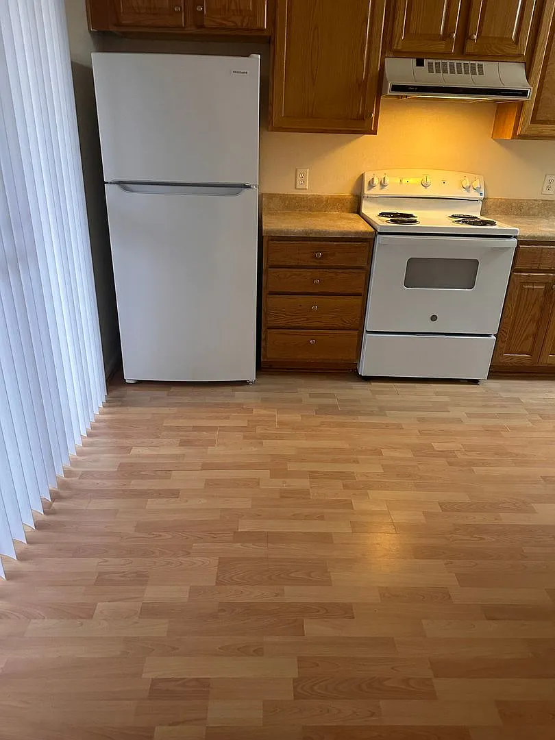 MER-Teresa Village Apartments — Photo 3