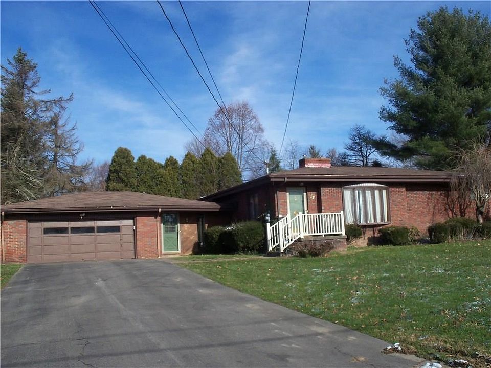 2nd image of 32 Meadowbrook Dr