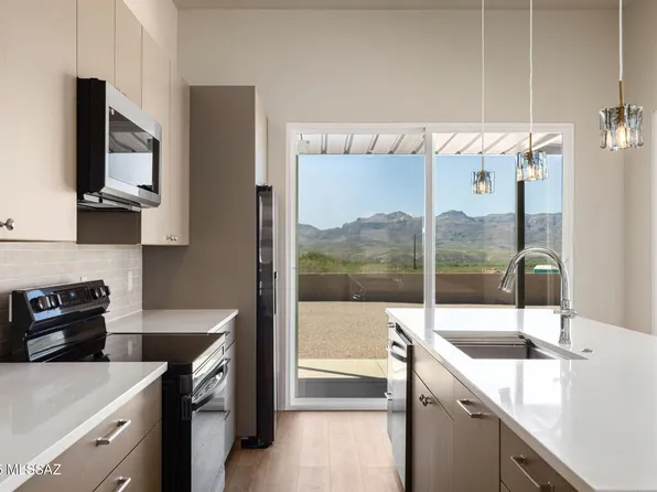 1652 Vereda Neblina, Rio Rico, AZ 85648