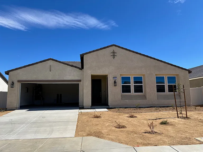 1840 Vincent Dr — Photo 38