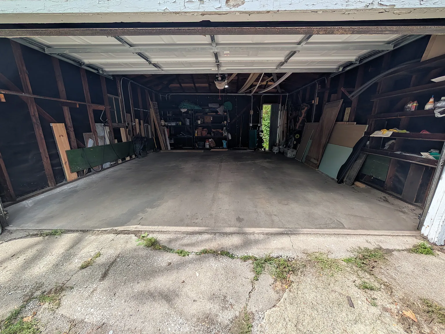 Studio, 10 sqft, $150 — Photo 1