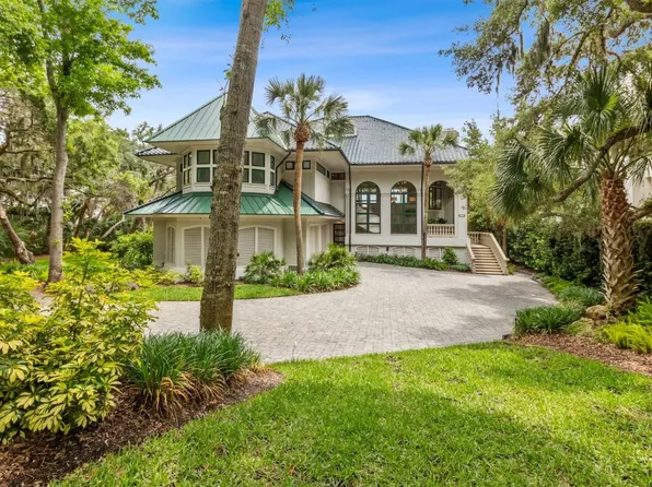 123 Long Point Dr, Fernandina Beach, FL 32034