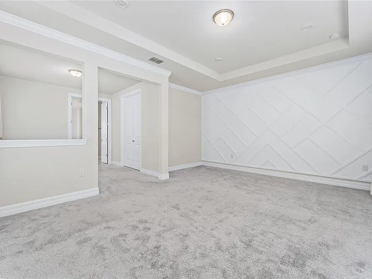 9242 Hanging Vine Ct — Photo 46