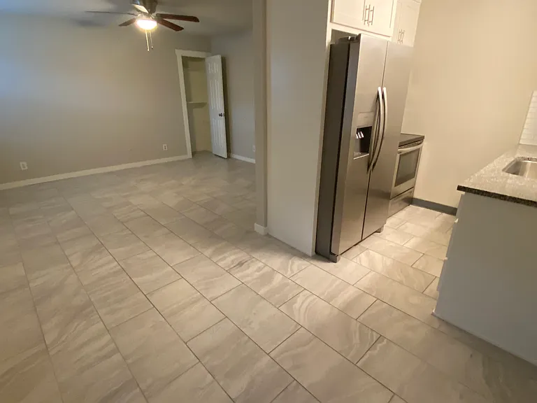 1603 N Leverett Ave #2 — Photo 9