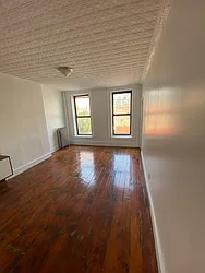 Rented by JB Mac Real Estate Inc.