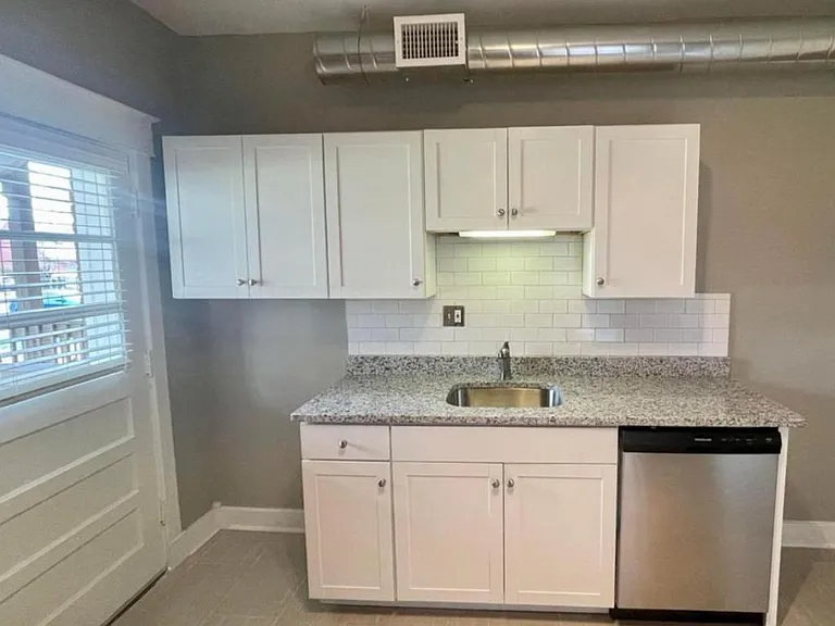 1417 S 2nd St #2 — Photo 4