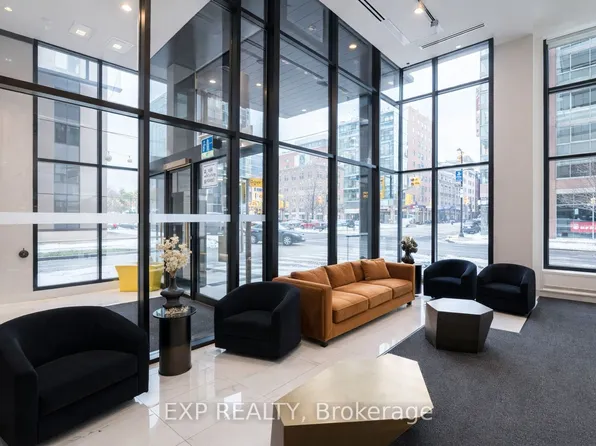 180 George St, Ottawa, ON