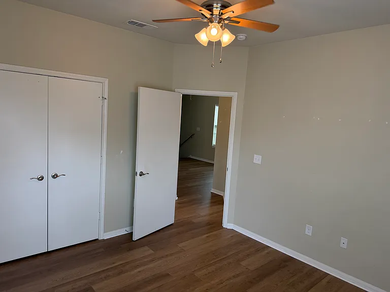 207 Grange St — Photo 9