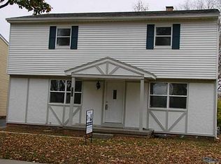 719 Butterfield Dr, Toledo, OH 43615