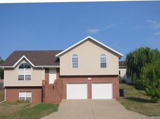 2904 N 31st St, Ozark, MO 65721