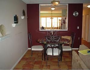 3rd image of 801 NE 1st St APT 8