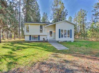 10979 W Ridge Tree Ct, Nine Mile Falls, WA 99026