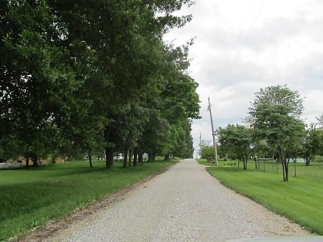 2nd image of 541 Rabbit Hill Rd