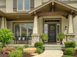 10720 W 169th St, Overland Park, KS 66221