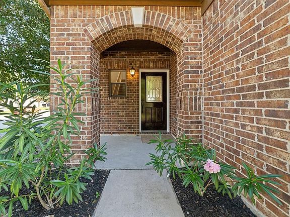 3rd image of 18703 Clover Nut Ct