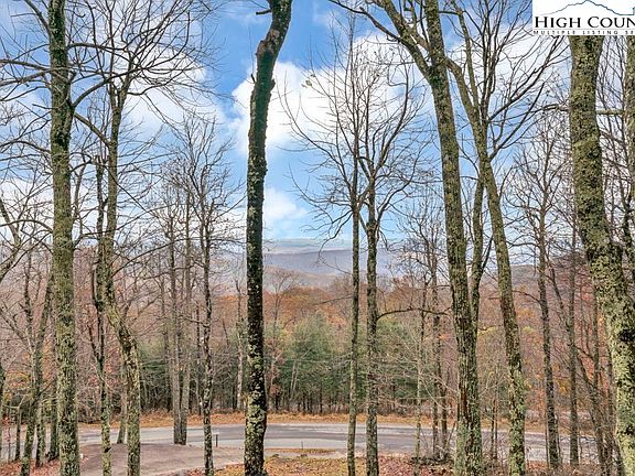 3rd image of 3043 Junaluska Road