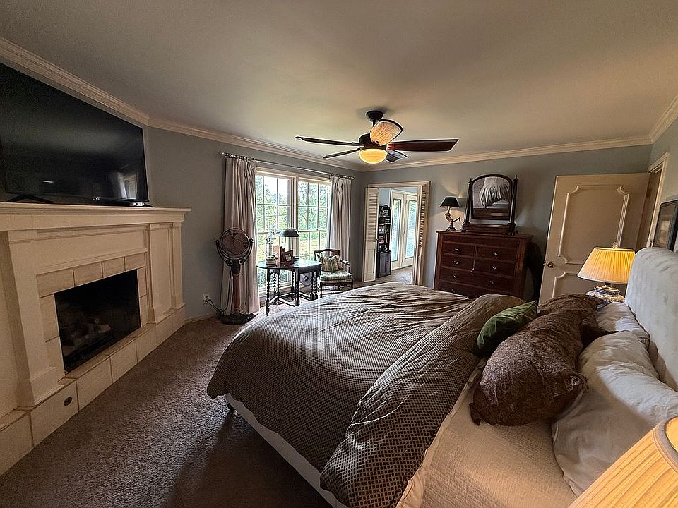 16th image of this home