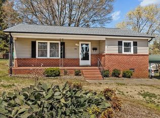 416 W Glendale Ave, Mount Holly, NC 28120