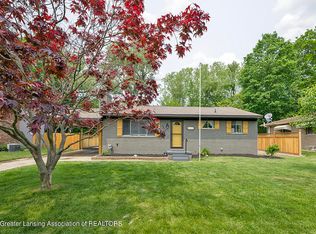 3410 Cooley Dr, Lansing, MI