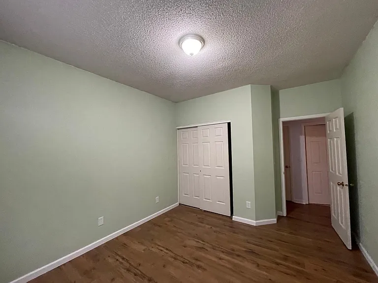4803 Foxwood Dr S #3 — Photo 10