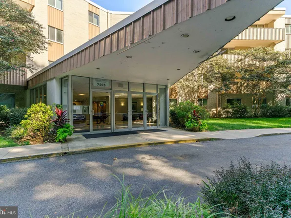 7505 Democracy Blvd APT A131, Bethesda, MD 20817