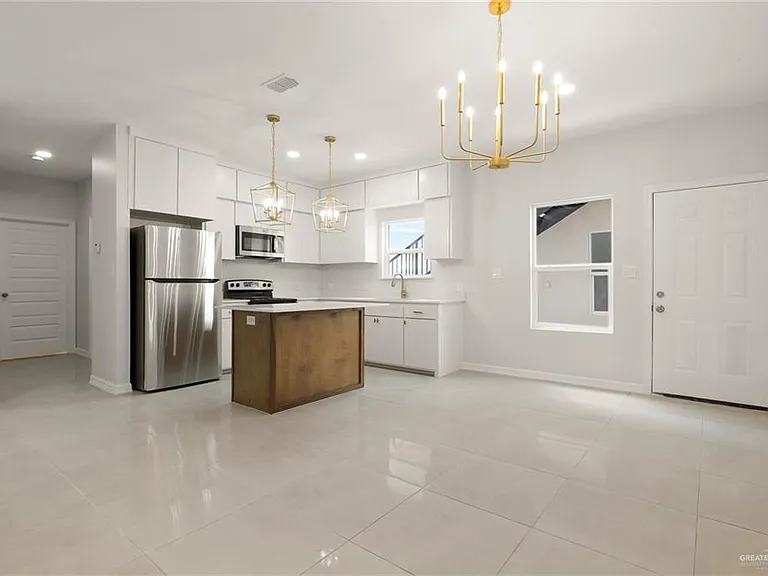 3638 N Mezcal Dr #UPSTAIRS — Photo 7