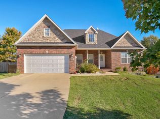2127 N Williamsburg Lane, Ozark, MO 65721