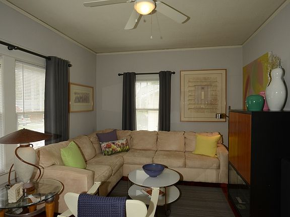 master bdrm, or additional living