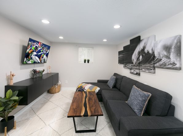 203 NE Estes Ave #2, White Salmon, WA 98672