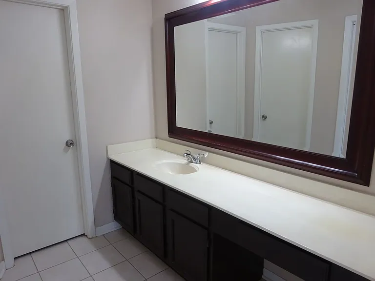 9631 E Savile Cir — Photo 14