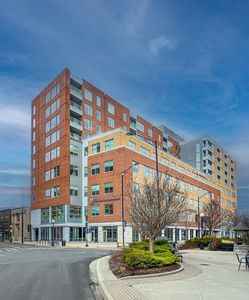 301 N Neil St APT 609, Champaign, IL, 61820