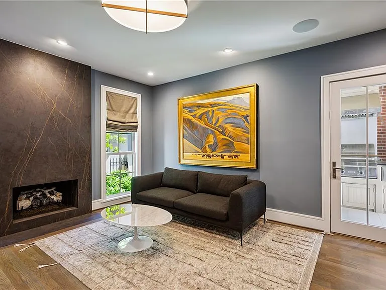 2525 Peachtree Rd NE #32 — Photo 17