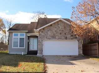 1533 Root St, Flint, MI 48503