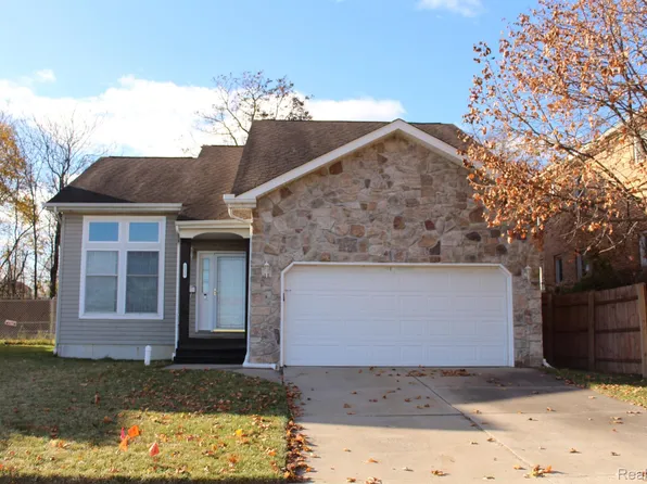 1533 Root St, Flint, MI 48503