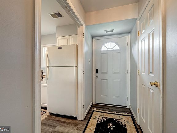 5th image of 14435 Saint Germain Dr