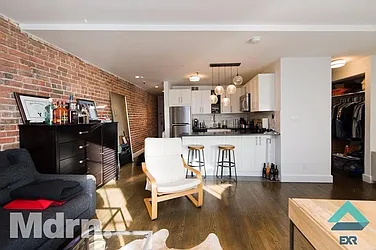 Rented by Mdrn Residential