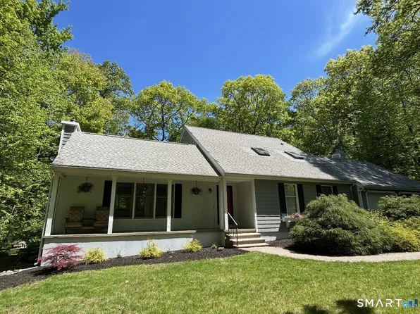 89 Woodcutters Drive, Bethany, CT 06524