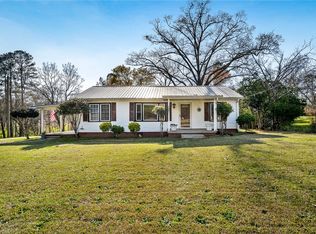 131 Carson Rd, Seneca, SC 29678