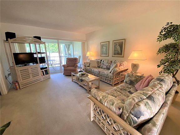 5th image of 5211 Wedgewood Ln