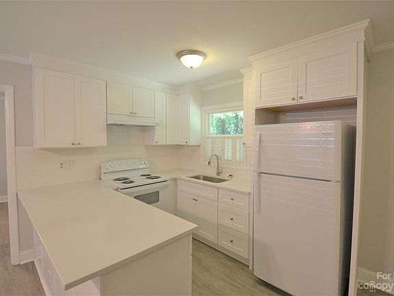 5th image of 101 Ferstl Ave