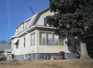 1802 N 32nd St, Omaha, NE 68111