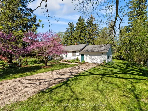 68 William St, Huron East, ON N0K 1G0