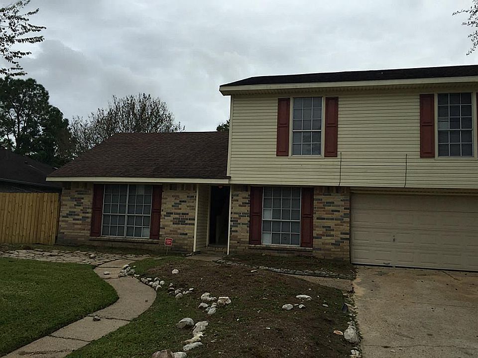 1st image of 2807 Fir Crest Ct