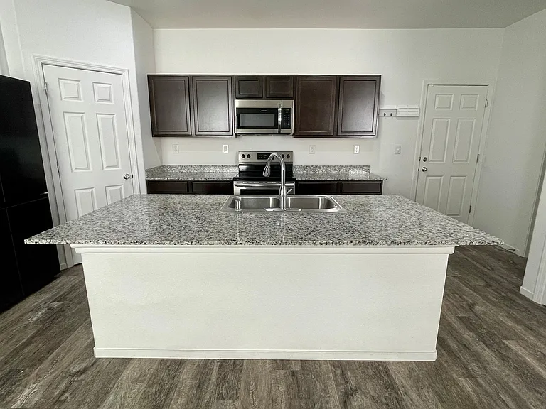 9818 Salty Dog Dr — Photo 6