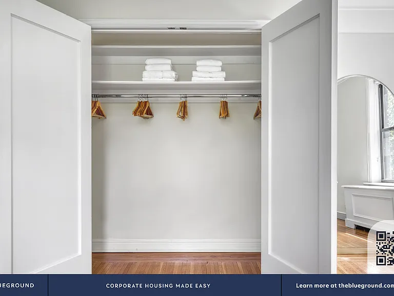 210 W 70th St #502 — Photo 10