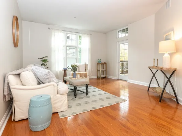 501 Commerce Dr Unit 3104, Braintree, MA 02184