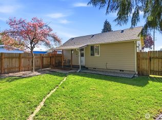 2016 42nd Ave, Longview, WA 98632