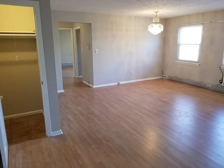 13789 Cedar Rd #300 — Photo 5