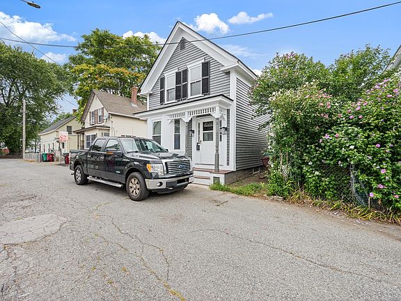 3rd image of 4 Pollard Ave