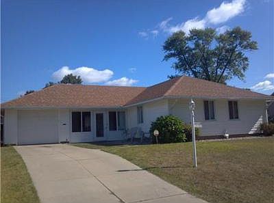 1st image of 1629 Greenwood Dr